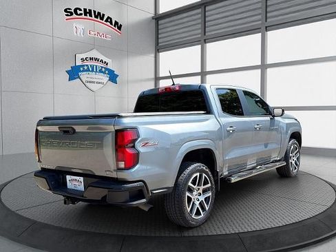 Used 2023 Chevrolet Colorado Z71 w/ Z71 Convenience Package 2 AWD/4WD image 4