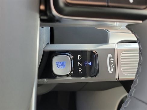 New 2026 Hyundai Ioniq 9 SEL image 8