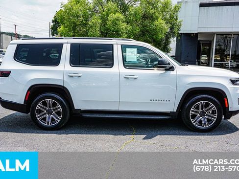 Used 2023 Jeep Wagoneer Series II image 9