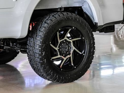 Used 2021 Ford F250 XLT w/ FX4 Off-Road Package AWD/4WD image 47
