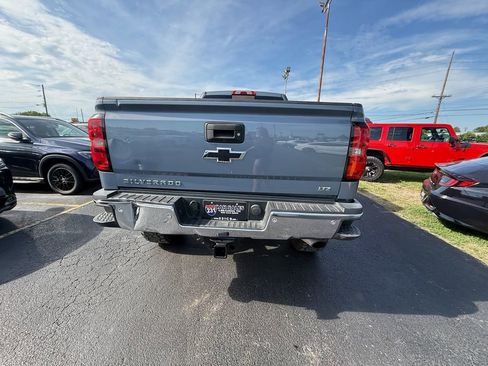 Used 2015 Chevrolet Silverado 2500 LTZ w/ LTZ Plus Package AWD/4WD image 4