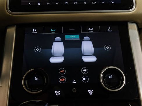 Used 2020 Land Rover Range Rover HSE image 29