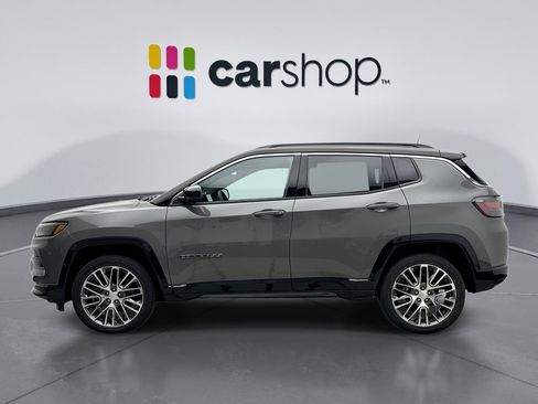 Used 2023 Jeep Compass Limited w/ Elite Group AWD/4WD image 2