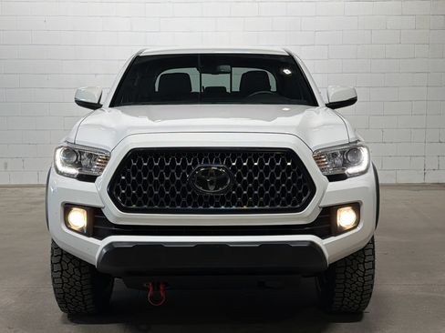 Used 2019 Toyota Tacoma SR5 image 9