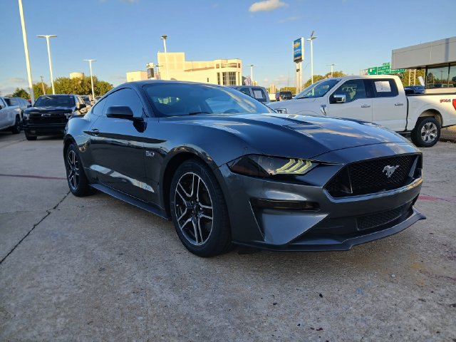 Used 2019 Ford Mustang GT Premium RWD image 6