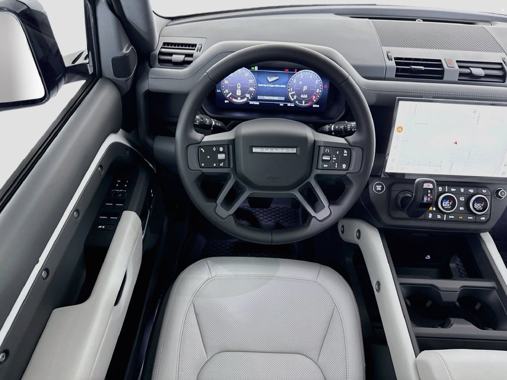 Used 2026 Land Rover Defender 110 X-Dynamic SE AWD/4WD image 10