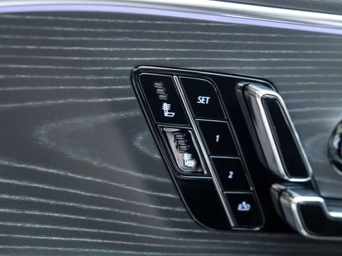 New 2026 Cadillac Lyriq Sport image 26