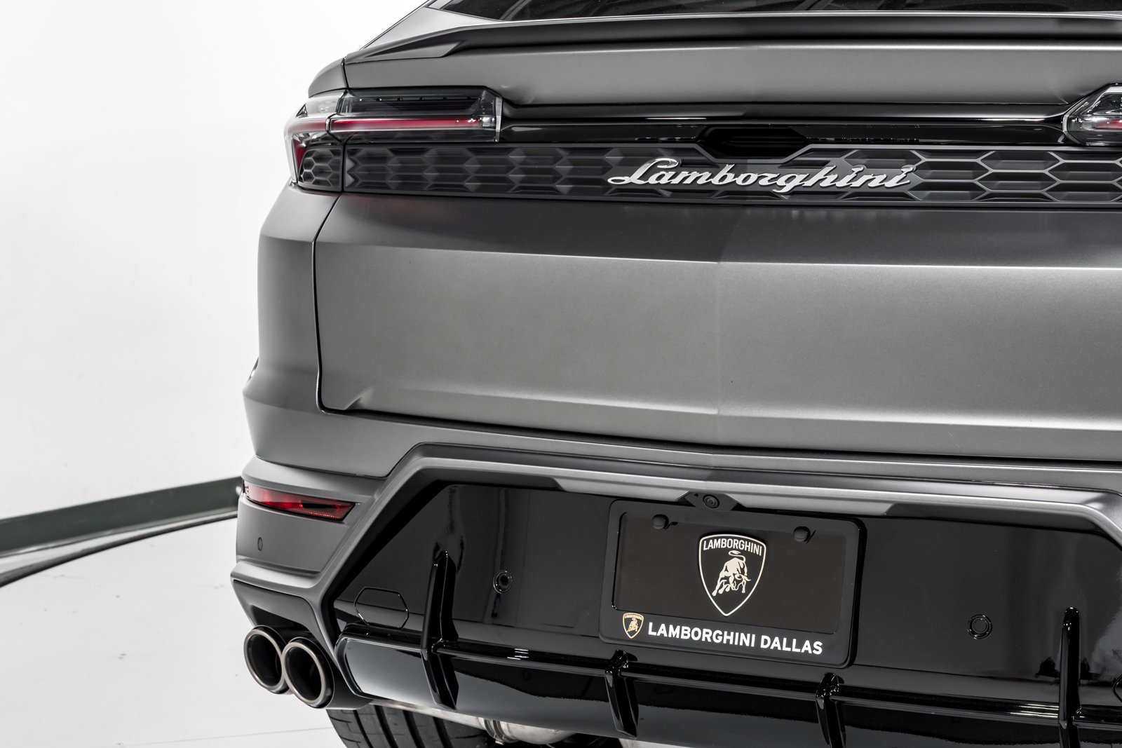 Used 2026 Lamborghini Urus SE AWD/4WD image 59