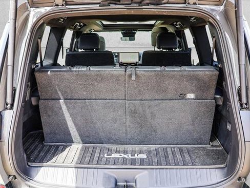 Used 2024 Lexus GX 550 w/ Accessory Package (Z1) AWD/4WD image 25