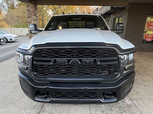 Used 2023 RAM 3500 Tradesman AWD/4WD image 5