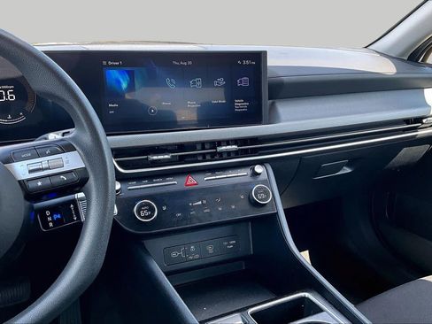 Used 2025 Hyundai Sonata SEL FWD image 7