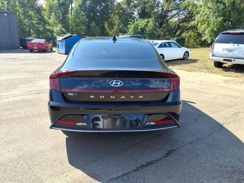 Used 2023 Hyundai Sonata SE image 4