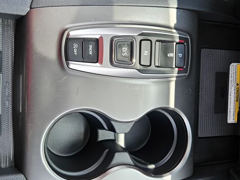 Used 2022 Honda Passport EX-L image 16