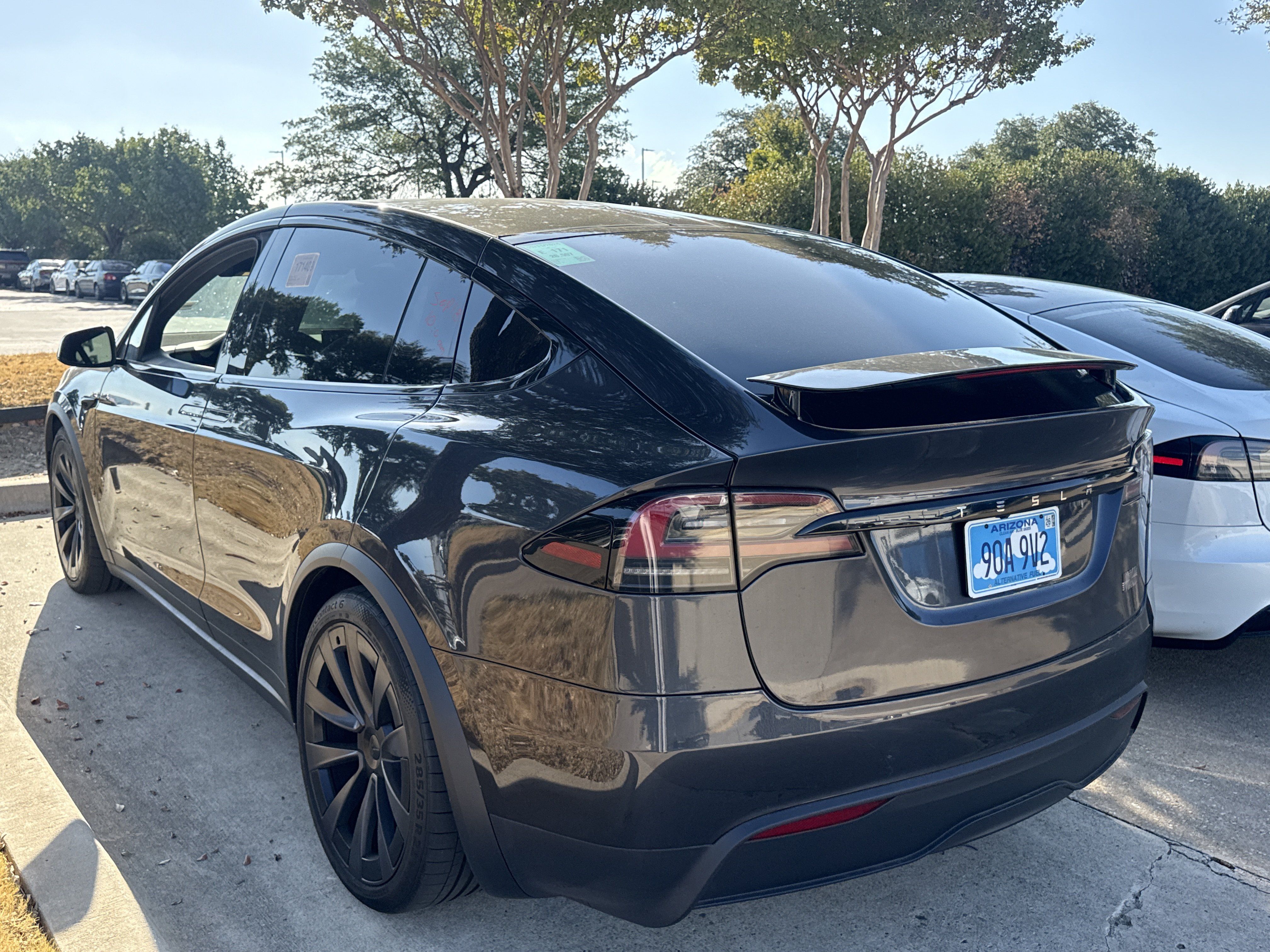 Used 2025 Tesla Model X Plaid AWD/4WD image 2