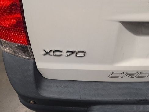 Used 2007 Volvo XC70 image 16