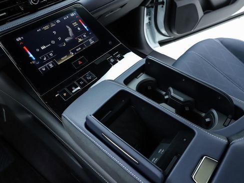 New 2026 INFINITI QX80 4WD image 65
