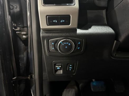 Used 2020 Ford F150 Lariat w/ Equipment Group 502A Luxury image 33