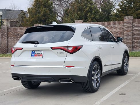 Used 2023 Acura MDX FWD w/ Technology Package image 6