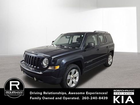 Used 2015 Jeep Patriot Latitude image 1