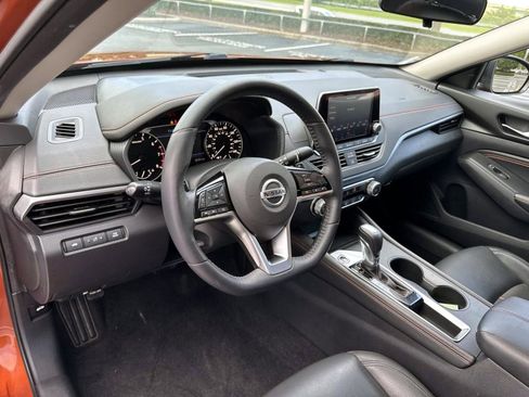 Used 2019 Nissan Altima 2.5 SR image 12