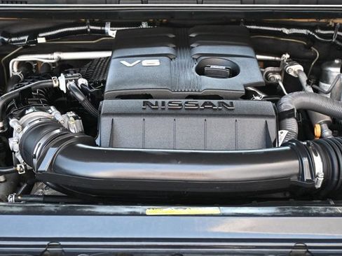 Used 2022 Nissan Frontier SV w/ Technology Package AWD/4WD image 19
