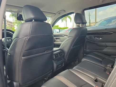 Certified 2023 Honda Pilot EX-L image 13
