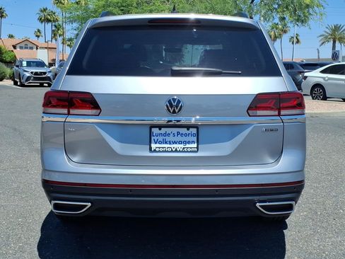 Certified 2023 Volkswagen Atlas SE w/ Panoramic Sunroof Package AWD/4WD image 6