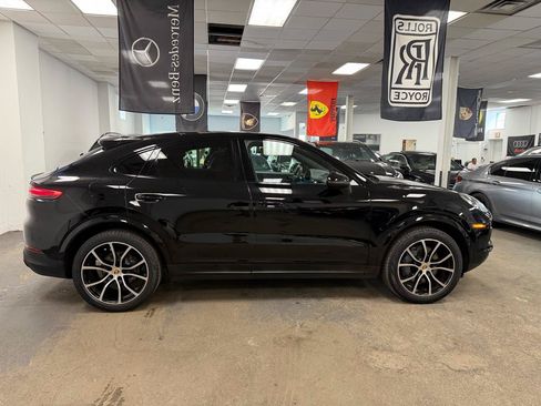 Used 2021 Porsche Cayenne S AWD/4WD image 6