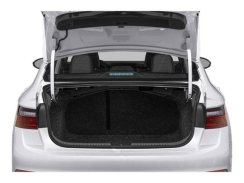 Used 2025 Volkswagen Jetta SE FWD image 11