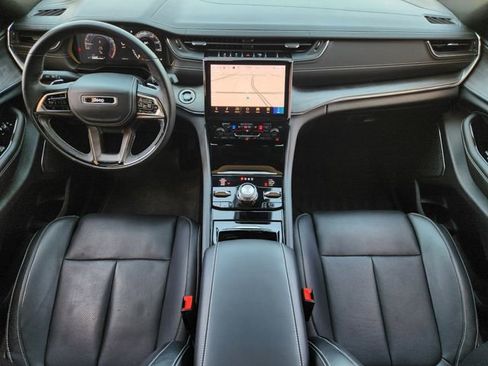 Certified 2024 Jeep Grand Cherokee L Overland w/ Advanced Protech Group III AWD/4WD image 27