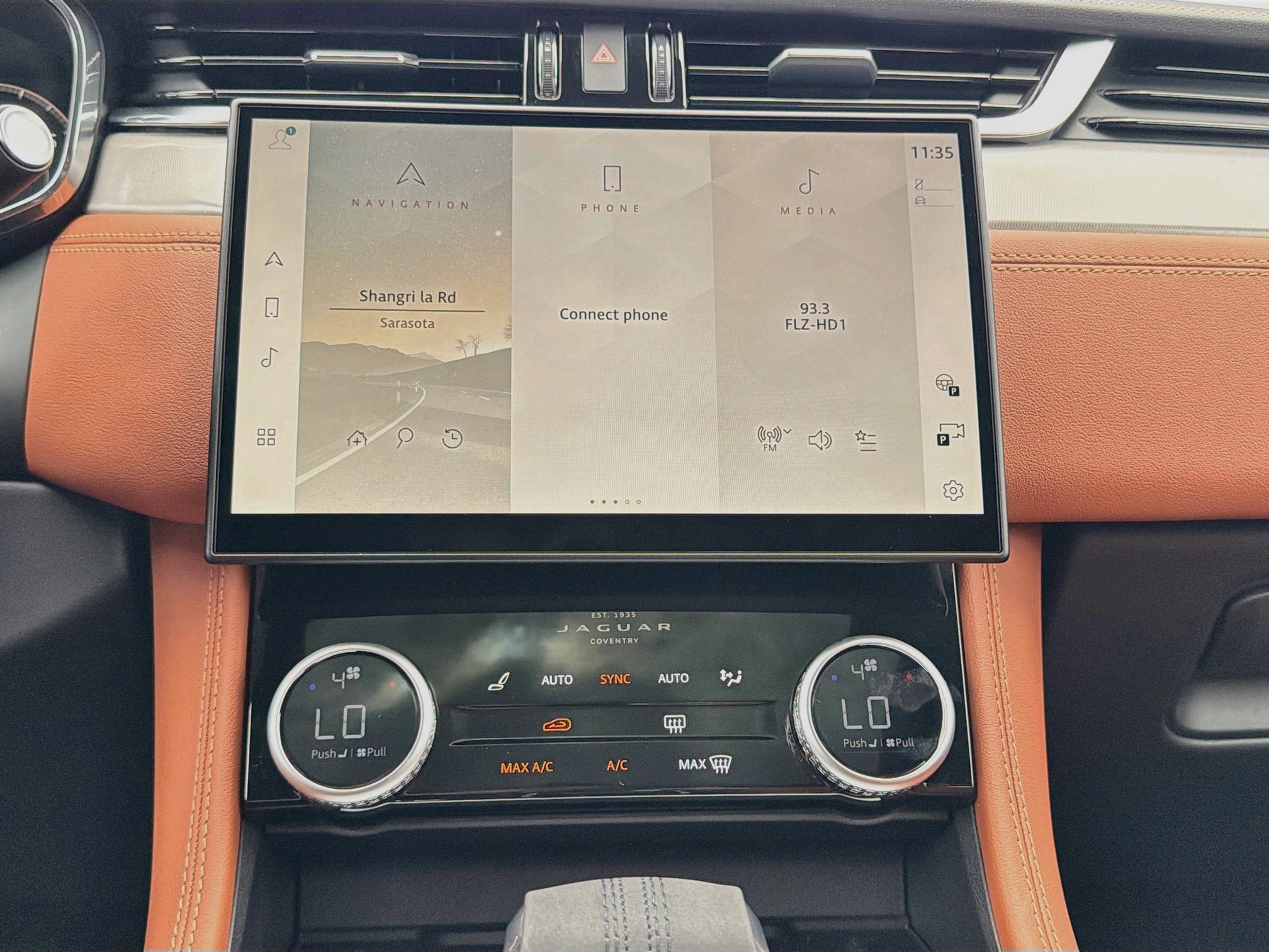 New 2026 Jaguar F-PACE R-Dynamic S AWD/4WD image 28