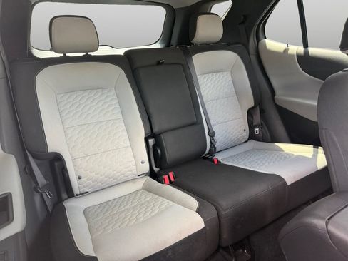 Used 2020 Chevrolet Equinox LS w/ LS Convenience Package AWD/4WD image 22