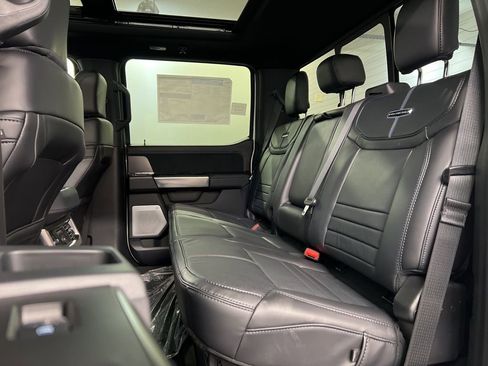 New 2026 Ford F250 Platinum image 35