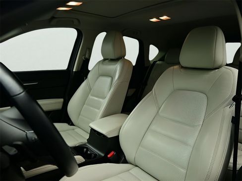 Used 2020 MAZDA CX-5 Grand Touring image 4