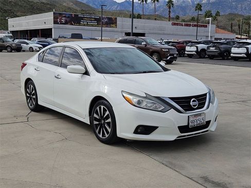 Used 2018 Nissan Altima 2.5 SV image 6