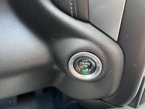 Certified 2021 Chevrolet Silverado 1500 LT image 22