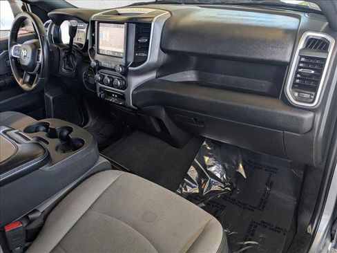 Used 2022 RAM 2500 Big Horn AWD/4WD image 19