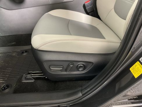 New 2025 Toyota RAV4 XLE Premium image 21