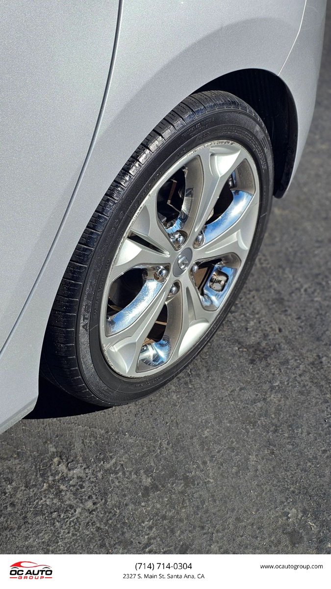Used 2013 Hyundai Elantra GT w/ Tech Pkg FWD image 15