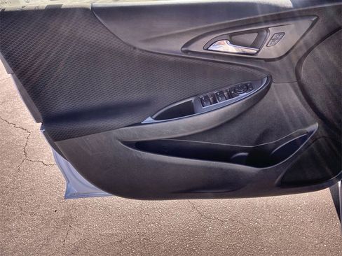 Used 2024 Chevrolet Malibu LT image 28