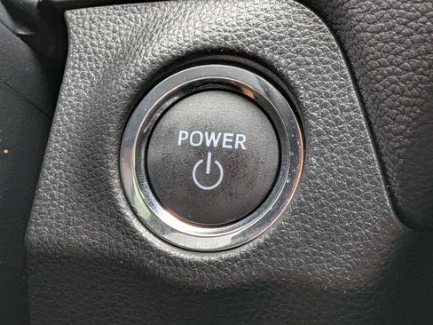 Used 2023 Toyota RAV4 XLE Premium AWD/4WD image 21