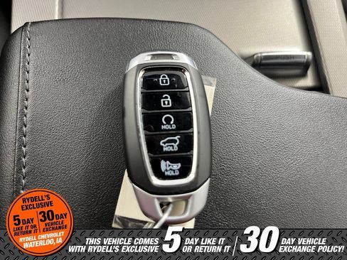 Used 2022 Hyundai Palisade SEL w/ 8P Bench Seat Package AWD/4WD image 36