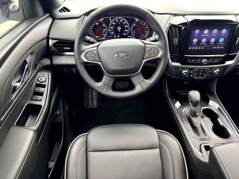 Used 2023 Chevrolet Traverse Premier w/ Redline Edition image 25