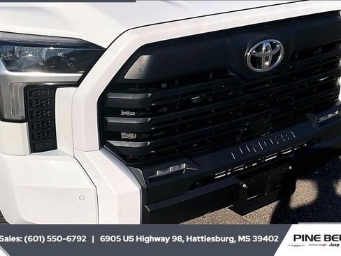 Used 2023 Toyota Tundra SR5 w/ SR5 Premium Package image 21