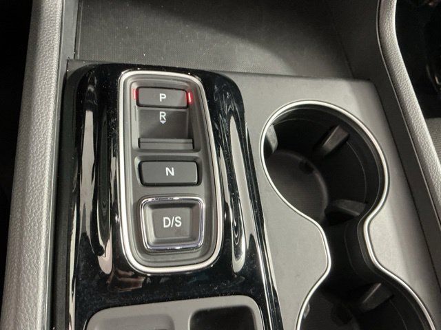 Certified 2026 Honda Pilot Sport image 19