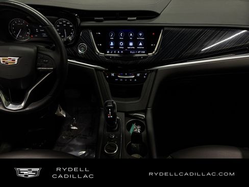 Certified 2024 Cadillac XT6 Premium Luxury AWD/4WD image 15