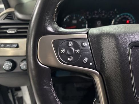 Used 2018 GMC Yukon XL Denali w/ Denali Ultimate Package AWD/4WD image 17