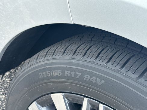 Certified 2023 Nissan Altima 2.5 SV image 10