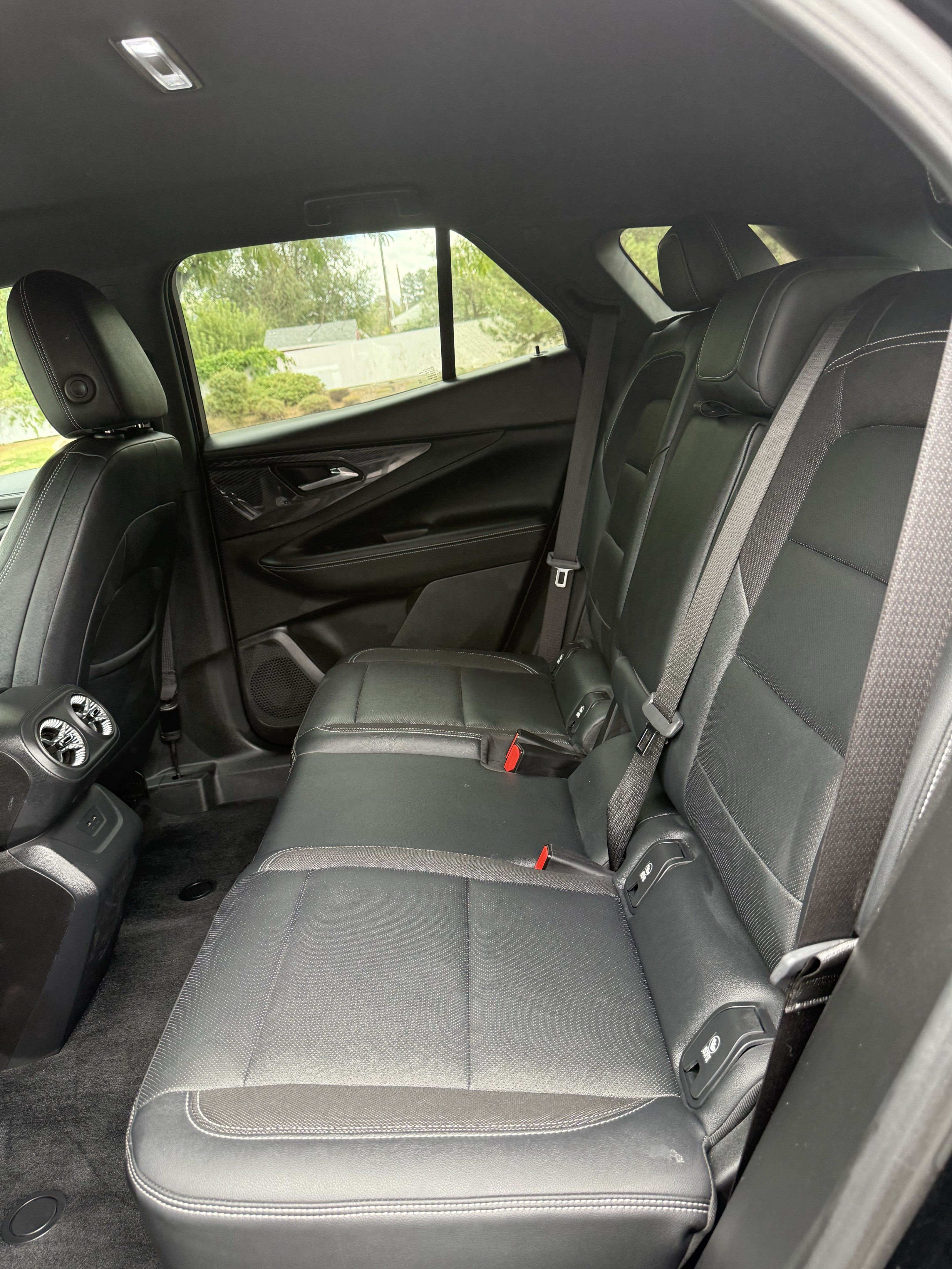 Used 2024 Chevrolet Blazer EV LT AWD/4WD image 15