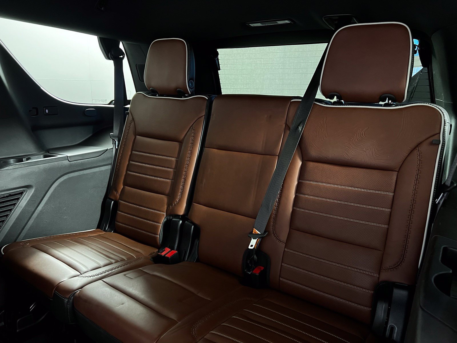 Used 2024 GMC Yukon Denali Ultimate AWD/4WD image 27